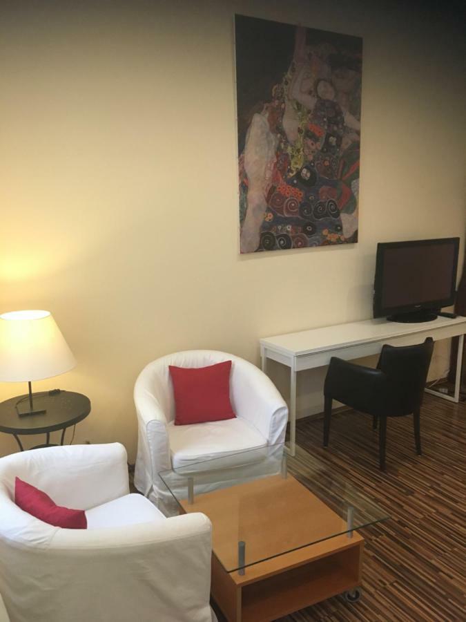 St Martin Apartment Wenen Buitenkant foto