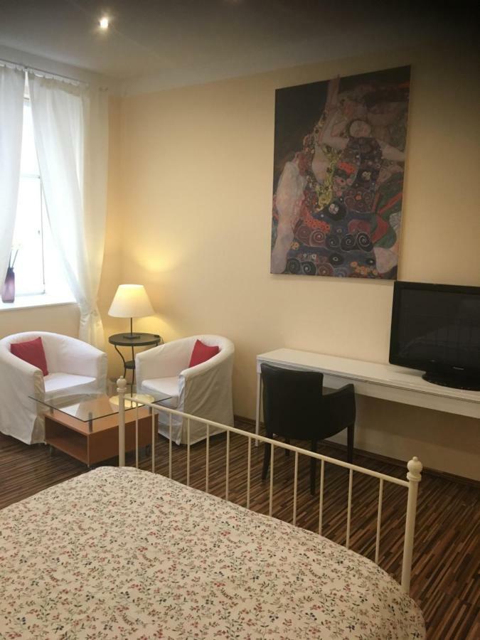 St Martin Apartment Wenen Buitenkant foto